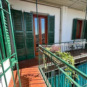 https://2-bedroom-flat-in-the-heart-of-bergamo-city-centre.italymilanhotels.net