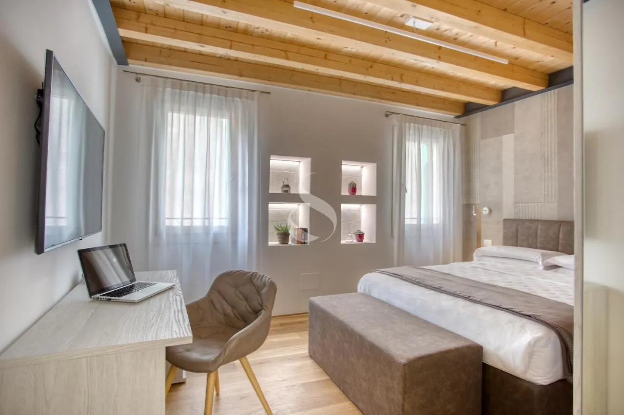 Ca' Dei Battuti Apartments Тревизо