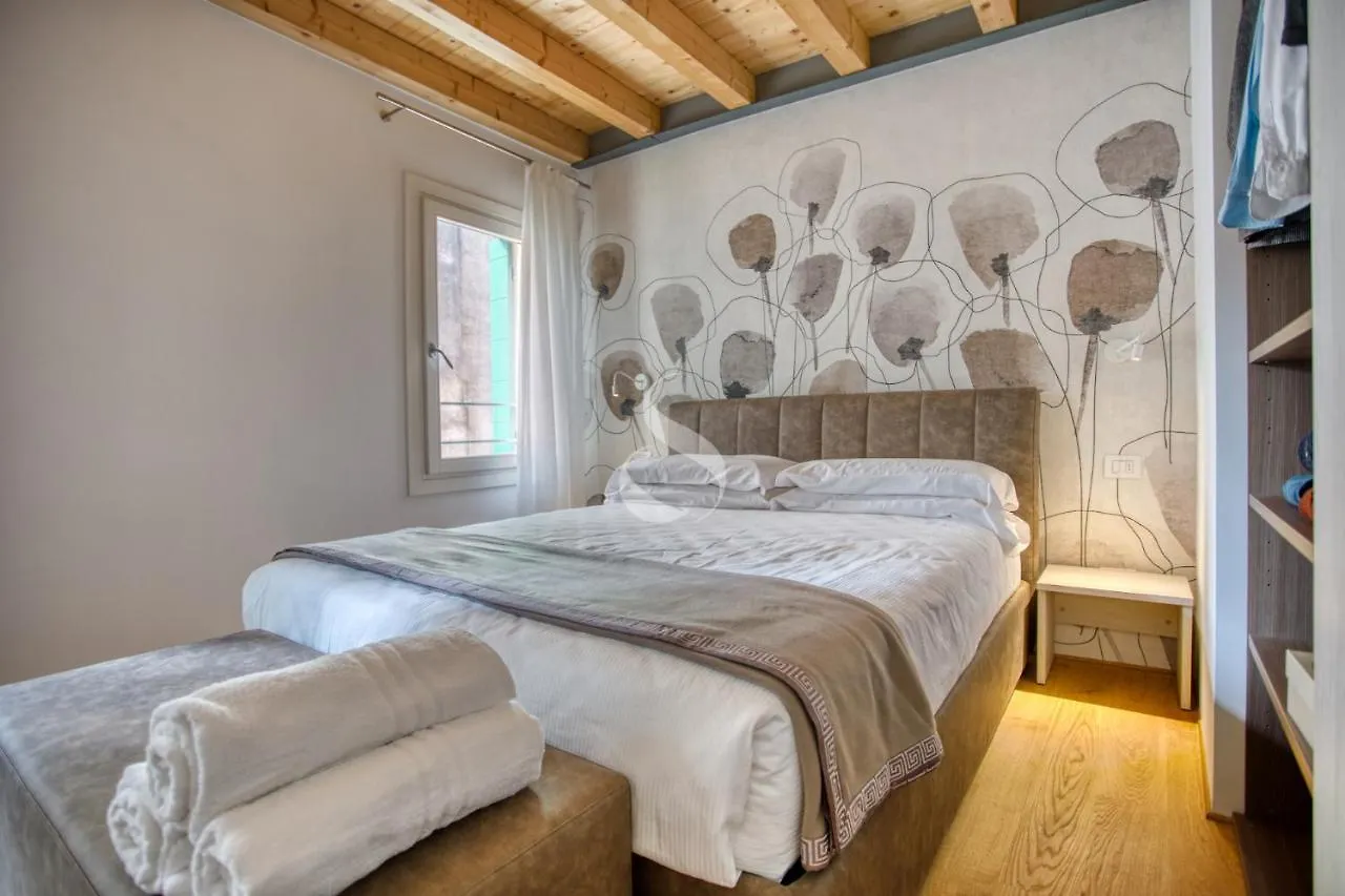 Ca' Dei Battuti Apartments Тревизо Италия